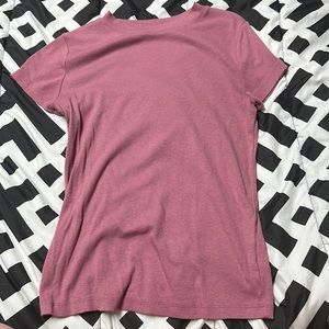 Women’s plain pink tee